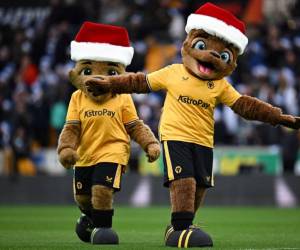 En la casa del Wolves se vivió una fiesta deportiva un 24 de diciembre.