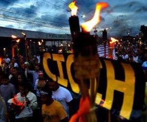 Las antorchas regresan al país para protestar contra la corrupción, mientras el gobierno y Libre están llamando para una marcha paralela en el mismo día, hora y lugar.