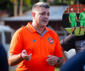 Diego Vázquez fue presentado como nuevo entrenador del Puntarenas de Costa Rica y tendrá su primer debut oficial.