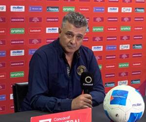 Diego Vazquez en conferencia de prensa tras el triunfo ante Águila de El Salvador.