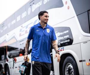 Los equipos ya están en el estadio.