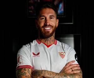 Sergio Ramos vuelve al conjunto hispalense 18 años después tras su paso exitoso por Real Madrid y PSG.