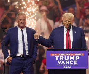 Robert Kennedy Jr. y Trump en Arizona.