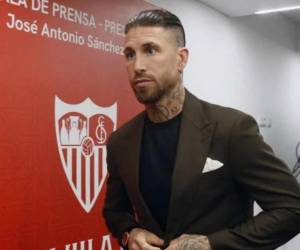 El defensor Sergio Ramos actualmente se encuentra sin equipo.