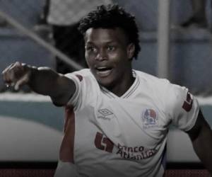 Futbolistas y prensa deportiva lamentan la muerte de Edward Demetri Gordon, joven delantero de Olimpia que sufrió un accidente de tránsito en La Ceiba esta madrugada.