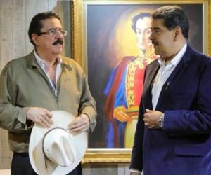 El expresidente Manuel Zelaya y el dictador venezolano Nicolás Maduro.