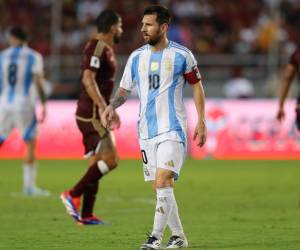 Messi no pudo ayudar a su selección de Argentina a darle un triunfo sobre Venezuela.