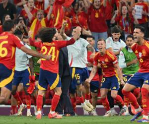 La Eurocopa 2024 cada vez está más cerca de culminar, teniendo a España como la selección que protagonizará la final que se disputará el próximo 14 de julio. ¿Sabes cuáles son las selecciones que a más finales han llegado en este torneo? Conócelas a continuación.