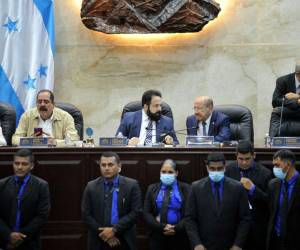 En el Salón de los Retratos del Congreso Nacional se llevará a cabo la reunión entre los miembros de la Junta Directiva.