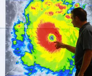 EN VIVO trayectoria del huracán Beryl hoy 1 de julio ¿a dónde se dirige?