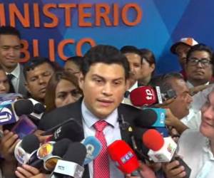 Marlon Ochoa aseguró presentar todas las pruebas “incontrovertibles” que demuestran los hechos en sus denuncias.