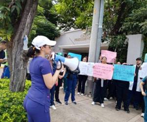 Estudiantes sostienen que desde el 2008 la Universidad Católica goza del beneficio del pago de la beca salario.