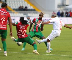 José Mario Pinto anotó un golazo para poner el empate momentáneo en Tegucigalpa.