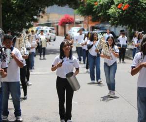 Emocionados por lo el show que tienen preparados, los estudiantes que conforman la banda de guerra del Instituto Beraca ya están listos para el 15 de septiembre.