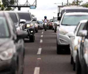 Varias colonias y barrios se verán afectados por las largas filas de vehículos, tras los trabajos en las calles a realizar este día.