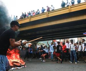 Las protestas han dejado hasta la fecha 12 personas muertas.