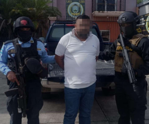 El sujeto ya había sido detenido en 2016 y 2021 por el delito de portacion ilegal de armas de fuego.