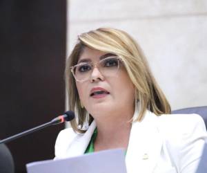 Angélica Smith ocupará el cargo de secretaria del Congreso Nacional.