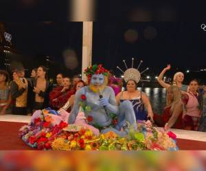 Cuatro días después, la polémica no cesa en torno a la ceremonia de inauguración de los Juegos de París, que incluyó a drag queens y fue denunciada por el presidente turco Recep Tayyip Erdogan como un ataque al cristianismo y calificada de “vergonzosa” por el expresidente estadounidense Donald Trump.