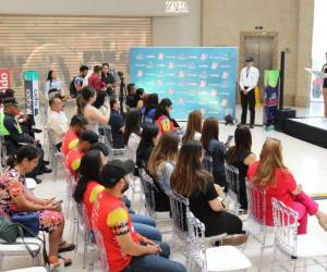 EL HERALDO reafirma su compromiso con el lanzamiento de la decimotercera edición de la Vuelta Ciclística de Tegucigalpa 2024. Así fue el lanzamiento este jueves en la capital hondureña.