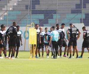 La Selección Nacional de Honduras realizó su último entrenamiento de su primer microciclo de cara a los decisivos juegos ante México por los cuartos de final de la Liga de Naciones.