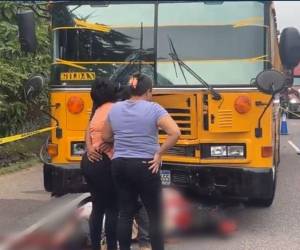 El incidente ocurrió esta mañana, generando una escena impactante en la transitada carretera.