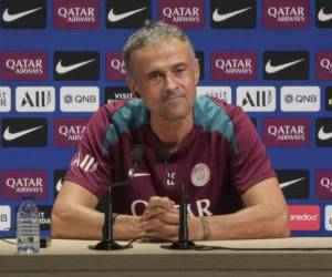 Luis Enrique fue consultado por Kylian Mbappé en conferencia de prensa y responde irónicamente.