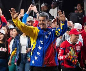 Nicolás Maduro aseguró que los “antichavistas” son cobardes.