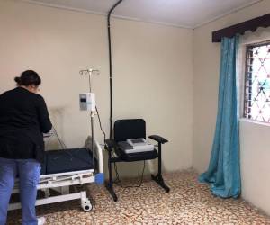 Este centro médico, especial para pacientes renales, se localiza en la colonia Loarque de la capital de Honduras.