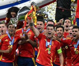 ¡España es campeón de la Eurocopa 2024! La Furia Roja derrotó 2-1 a Inglaterra.