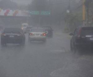 Honduras está bajo el riesgo de la formación de una tormenta tropical que dejaría hasta 200 milímetros de agua.