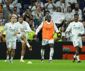 Real Madrid contará con Mbappé en el 11 inicial ante el Villarreal.