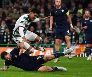 ”El Bicho” tuvo una mala racha de acontecimientos durante su encuentro de la segunda jornada de la UEFA Champions League.