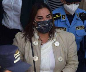 La ex primera dama, Rosa Elena de Lobo, es acusada por el caso la Caja Chica de la Dama.