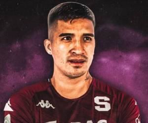 Michaell Chirinos, abandonó la concentración del club blanco para irse a Costa Rica y arreglar todo para convertirse en nuevo jugador del Saprissa.