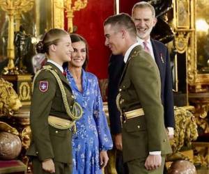 Las cámaras captaron el momento preciso en que el joven militar le dijo el inesperado comentario a la infanta Leonor.