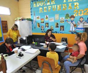 Los maestros de las escuelas y colegios a nivel nacional, iniciaron el proceso de matrícula en la segunda quincena de enero.