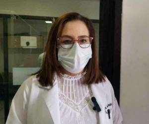 La doctora Codina al salir de poner la denuncia en el Conadeh.