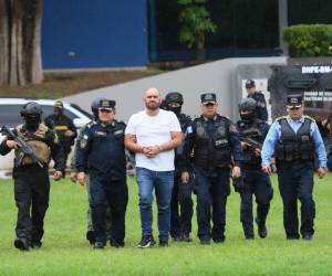 Bajo un fuerte resguardo policial fue trasladado de Olancho a Tegucigalpa para ser puesto a disposición de la Corte Suprema de Justicia (CSJ).