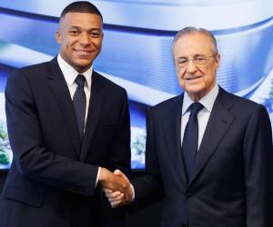 Kylian Mbappé firmó con el Real Madrid un contrato de cinco años.