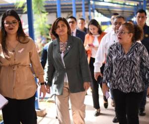 Herrera Aguilar recorrió el complejo de Ciudad Mujer en Tegucigalpa, la capital hondureña.