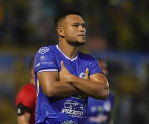 Rolando Blackburn anotó con Victoria ante Lobos UPNFM.