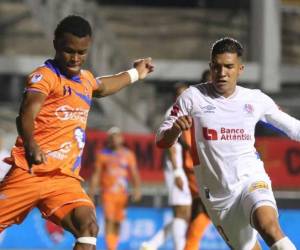 Lobos y Olimpia ya juegan por la jornada 16 del Apertura 2024 de la Liga Nacional de Honduras.