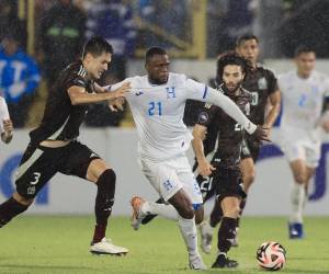 Yustin Arboleda es colombiano, pero se nacionalizó hondureño en este 2024 y ayer hizo su debut ante México en el partido que Honduras ganó 2-0 en el estadio Morazán de San Pedro Sula.