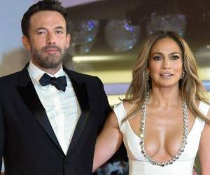 En medio de una supuesta crisis matrimonial entre Ben Affleck y Jennifer López, el actor de Batman habló sobre la cantante en una entrevista en la que habría disipado los rumores que giran alrededor de su situación amorosa actual, sobre todo ahora que ella se fue de vacaciones sola. A continuación los detalles.