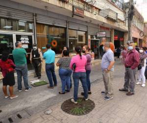 La mayoría de los bancos atenderán desde las 9:00 de la mañana de Navidad.