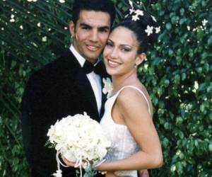 Ojani Noa fue el primer esposo de Jennifer López. Lo conoció cuando el joven cubano trabajaba como mesero en la ciudad de Miami. Ella ya era actriz. Él tenía 21 años y ella 26.