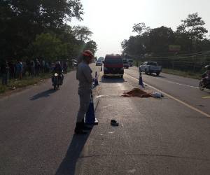 La joven mujer perdió la vida de manera inmediata tras el brutal accidente.