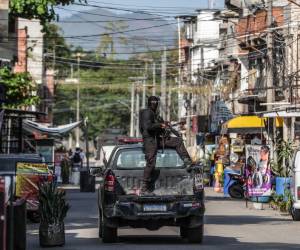 En Brasil son recurrentes los enfrentamientos violentos entre las fuerzas de seguridad y estructuras criminales que operan en las favelas.