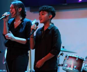 El Centro de Educación Básica Evangélico Jubileo Internacional de la colonia La Era de Tegucigalpa celebró una tarde de música, danza y alabanzas a cargo de sus pequeños artistas. Aquí las imágenes.